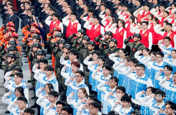 杭州发布——我爱杭州 奉献亚运!今天,杭州举行全民亚运誓师动员大会(图3) 杭州发布——我爱杭州 奉献亚运!今天,杭州举行全民亚运誓师动员大会(图3)